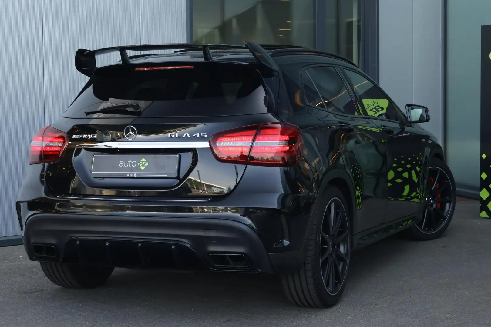 Mercedes-Benz GLA 45 AMG 4MATIC / Panorama / Aero spoiler Zwart - 2