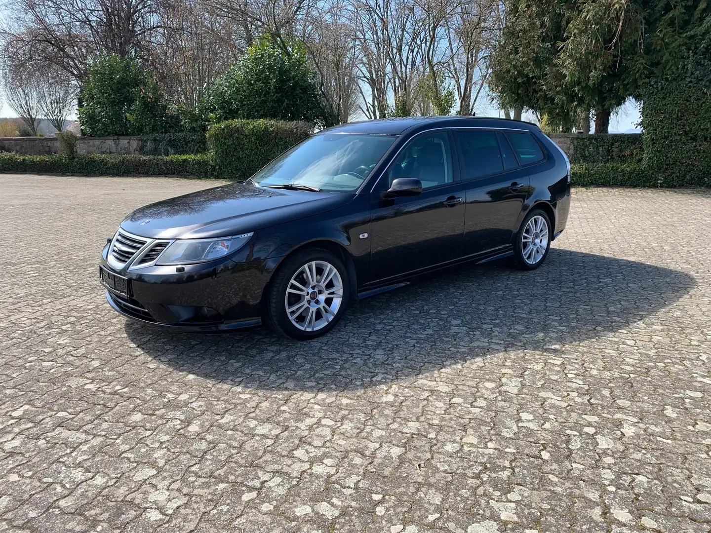 Saab 9-3 1.9 TTiD Sport~Klima~Tempomat~Navi~TÜV-Neu crna - 1