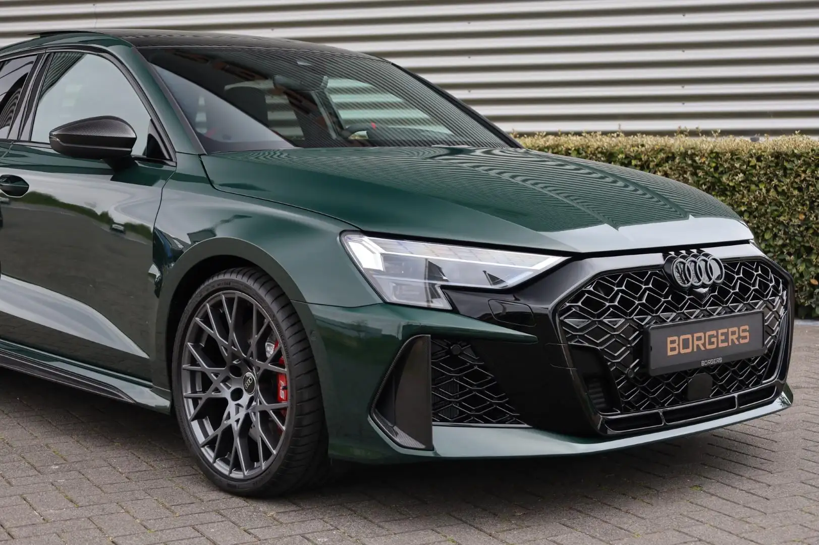 Audi RS3 Sportback Goodwoodgreen l Carbon l Pano l Massage Green - 2