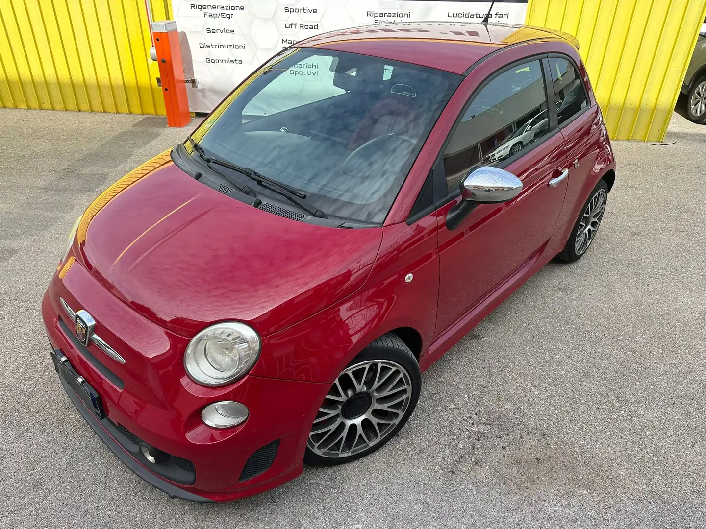 Abarth 500 1.4*MAPPA 160CV*NAVIGATORE*CAR PLAY*PELLE TOT* Красный - 2