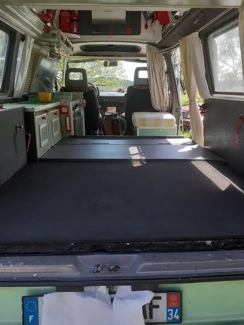 Volkswagen T2 Zelená - 2
