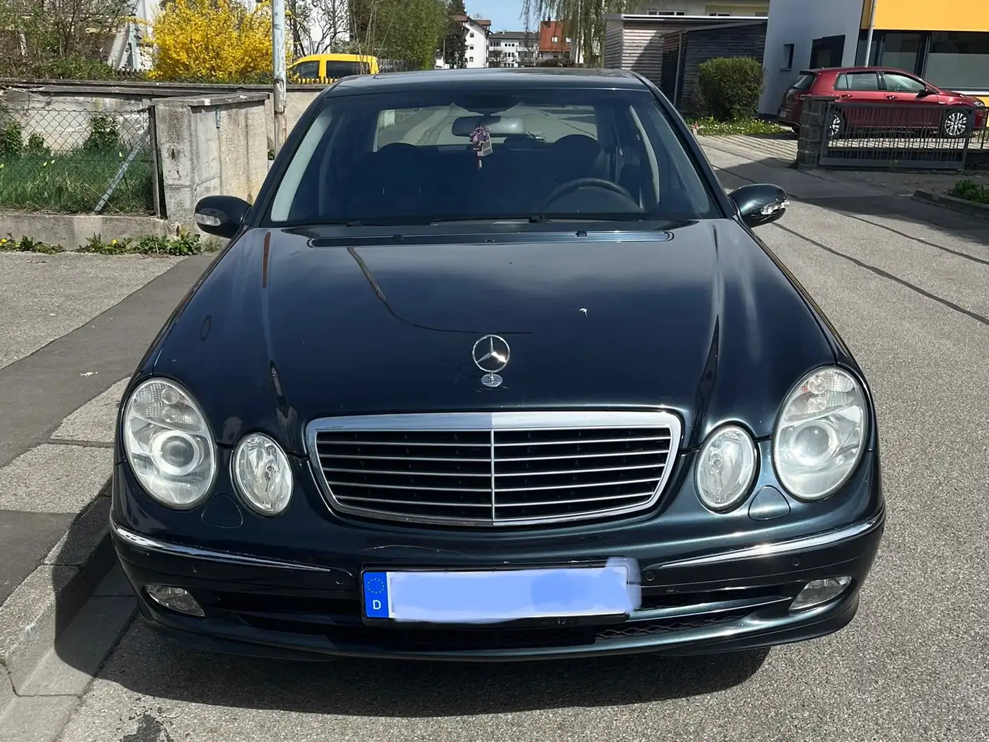 Mercedes-Benz E 240 E 240 Avantgarde Bleu - 1