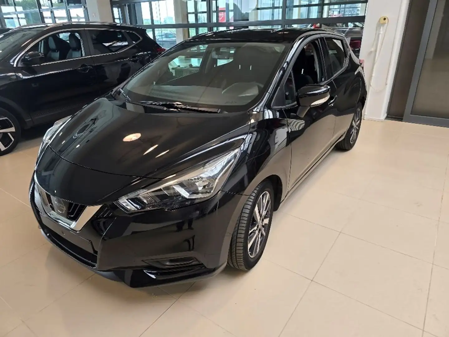 Nissan Micra 1.0 N-CONNECTA Noir - 1
