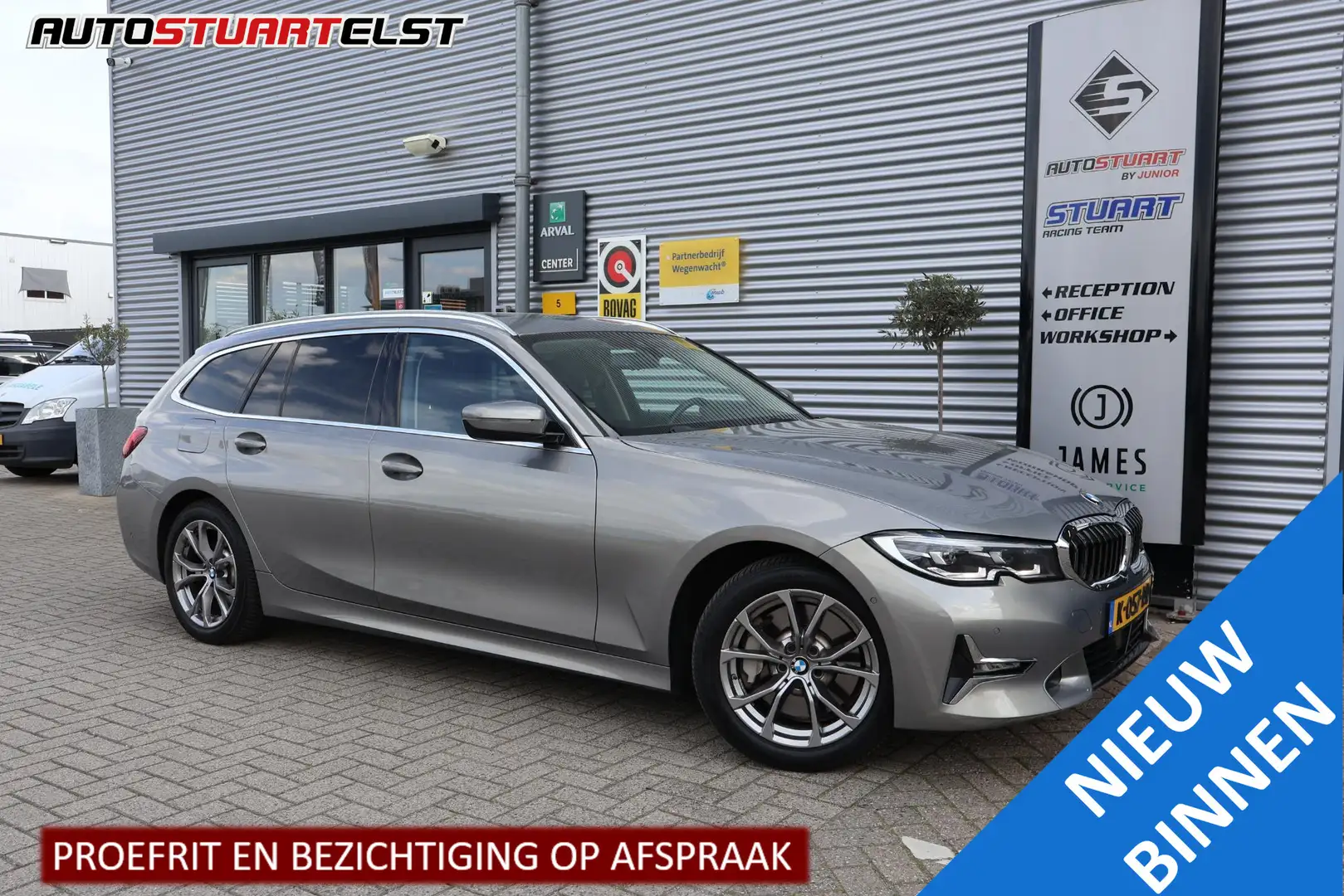 BMW 330 3-serie Touring 330e eDrive Edition Leder | Sfeer Grijs - 1