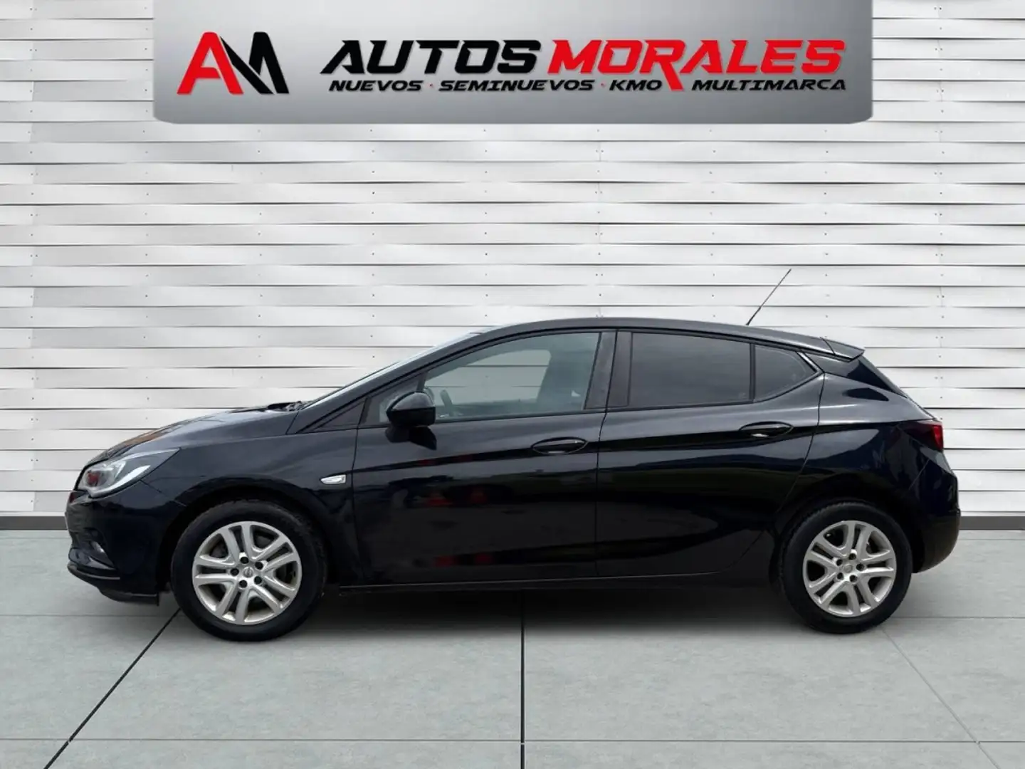 Opel Astra 1.6CDTi Business + 110 Negro - 2