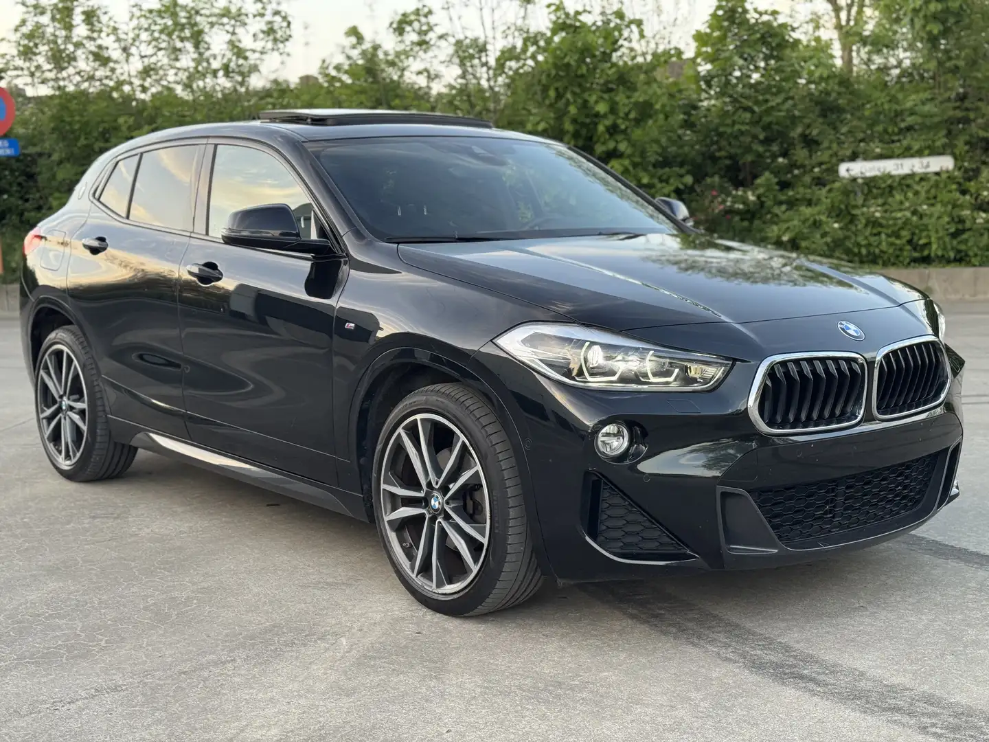 BMW X2 M - PAKKET! / AUTOMAAT! / BLANCO GEKEURD VVK! Černá - 1