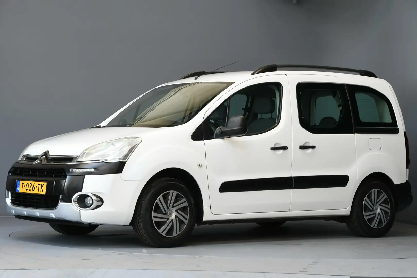 Citroen Berlingo combi 1.6 VTi Tendance AIRCO | ELEKT RAMEN Wit - 1