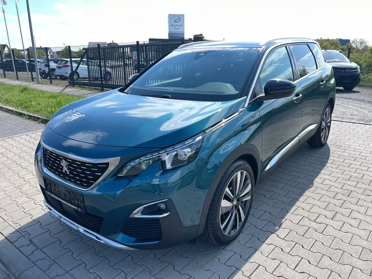 Peugeot 5008 GT BlueHDi 180 Aut. Navi+Led+Pano+Ahk zelena - 2