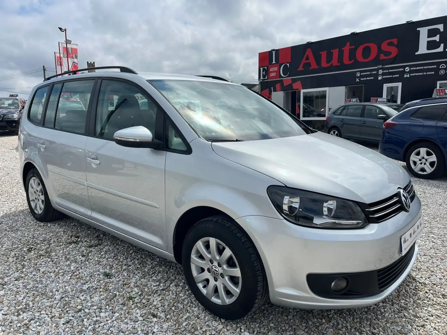 Volkswagen Touran 1.6TDI Advance BMT 105 Argent - 2