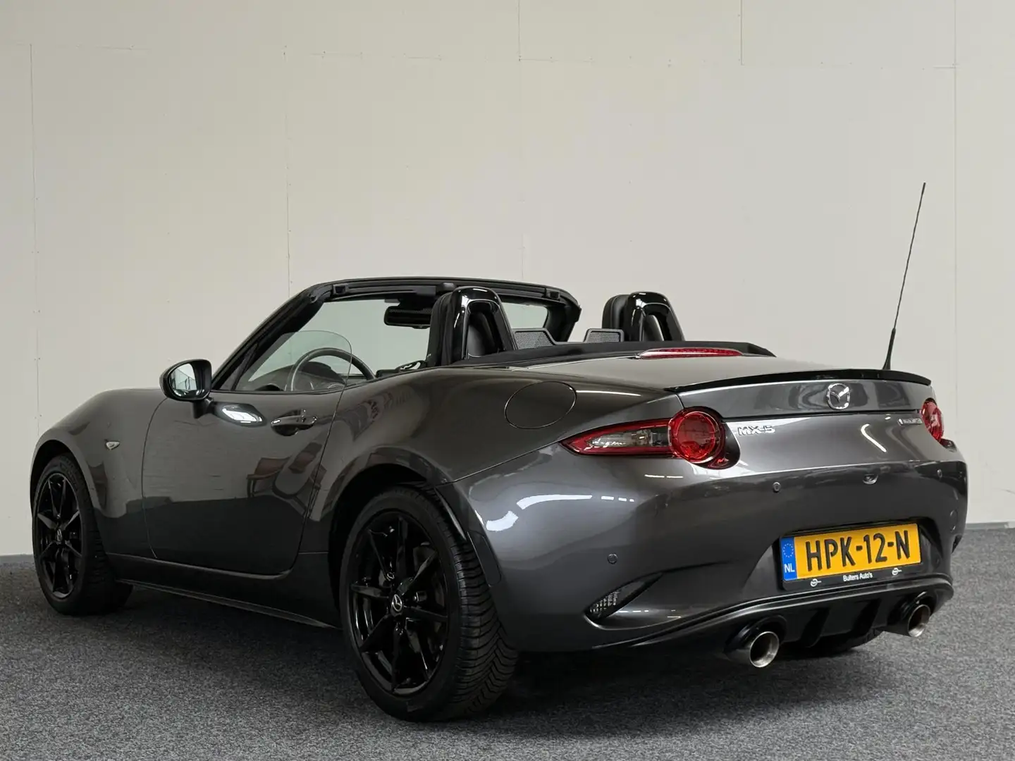 Mazda MX-5 2.0 SkyActiv-G 184 GT-M | RECARO | SPORTUITLAAT Šedá - 2