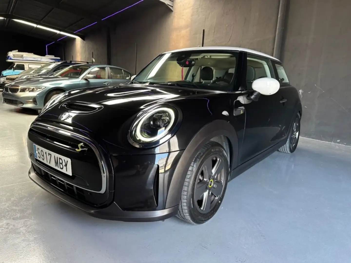 MINI Cooper SE Classic - 1