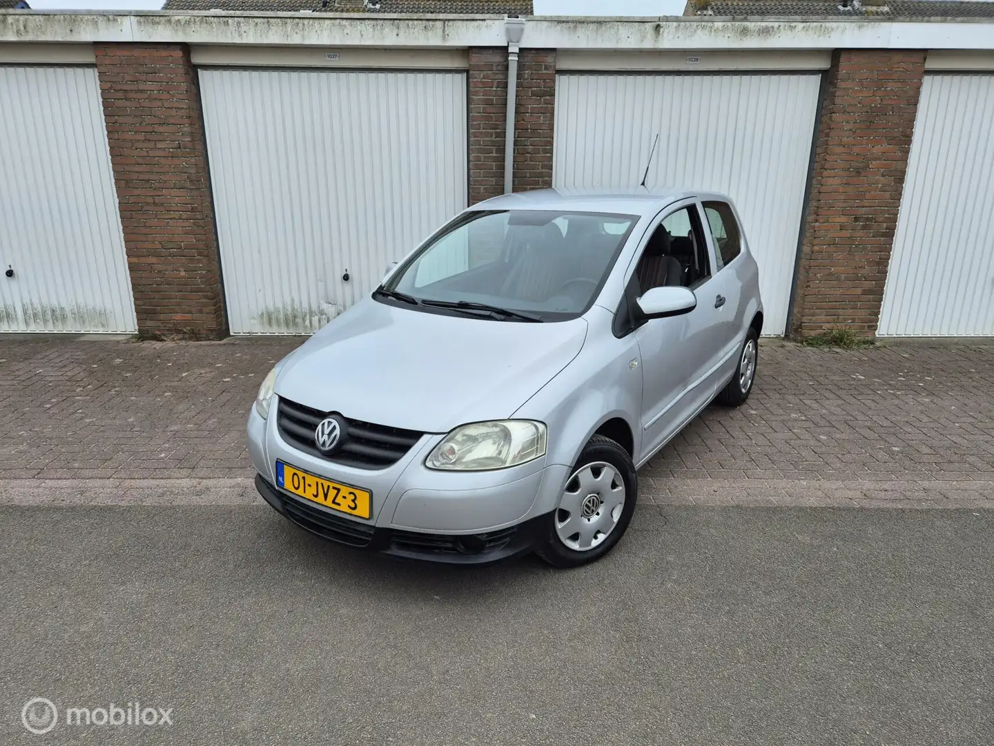Volkswagen Fox 1.4 Origineel NL / Airco / Nieuwe APK Šedá - 1