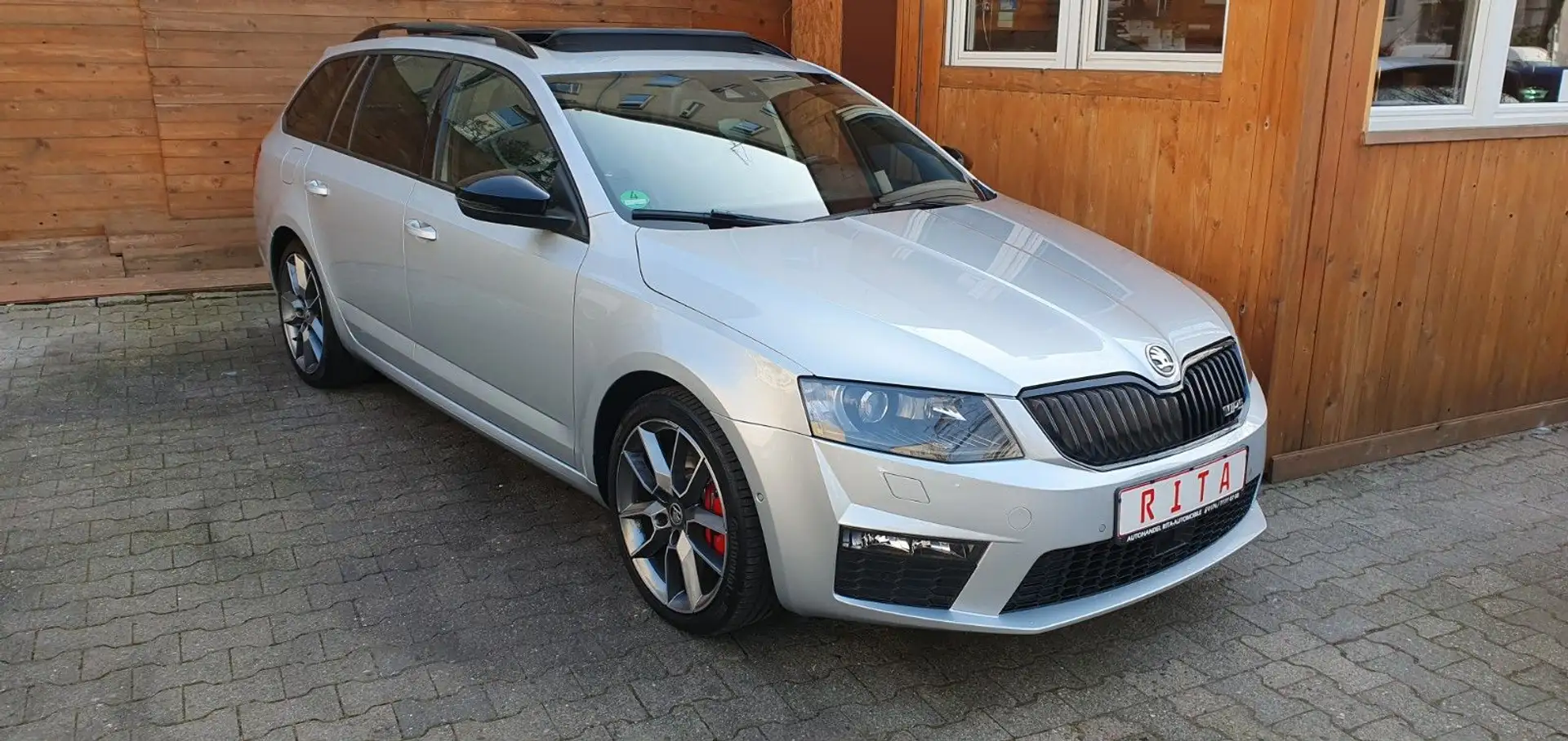 Skoda Octavia 2.0 TDI DSG VRS Kombi, Panorama, 2 Hand Gris - 2