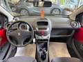 Peugeot 107 1.0 68CV 3p. Sweet Years *OCCASIONE* crvena - thumbnail 11