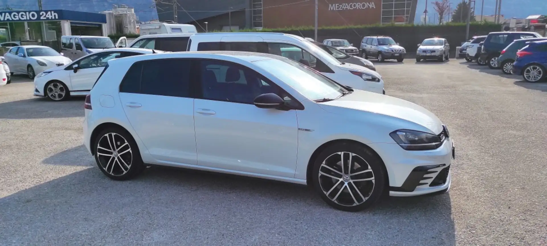 Volkswagen Golf Golf 5p 2.0 tdi Gtd dsg Белый - 1