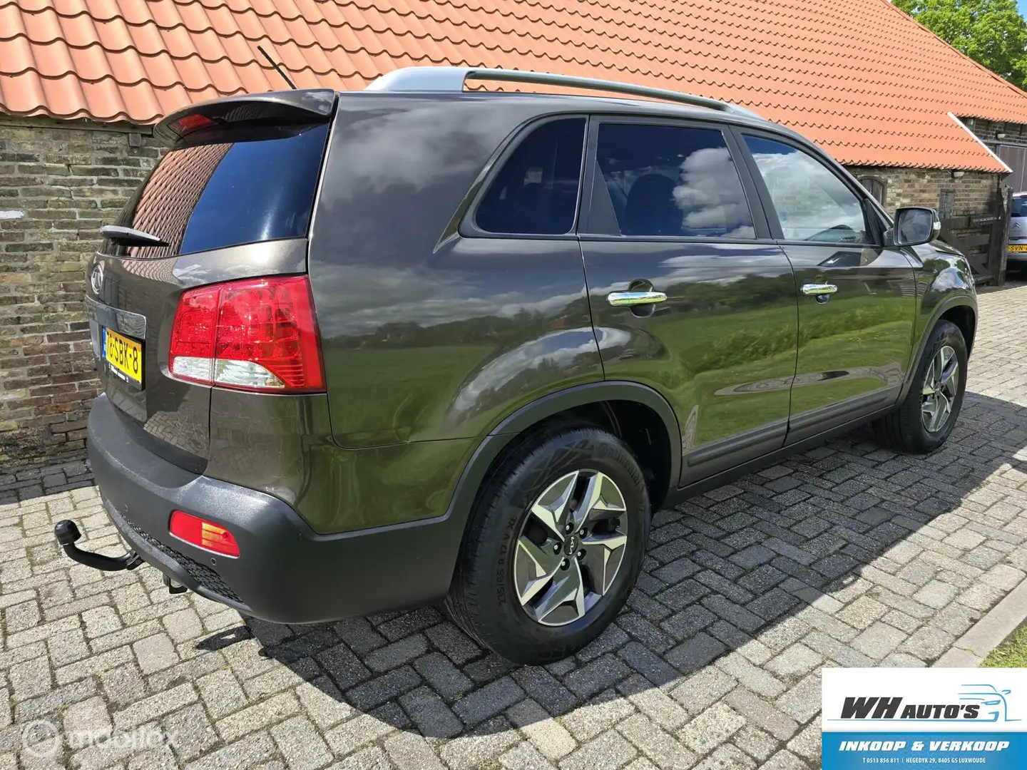 Kia Sorento 2.4 X-tra 7Pers uitv. AUTOMAAT UNIEK smeđa - 2