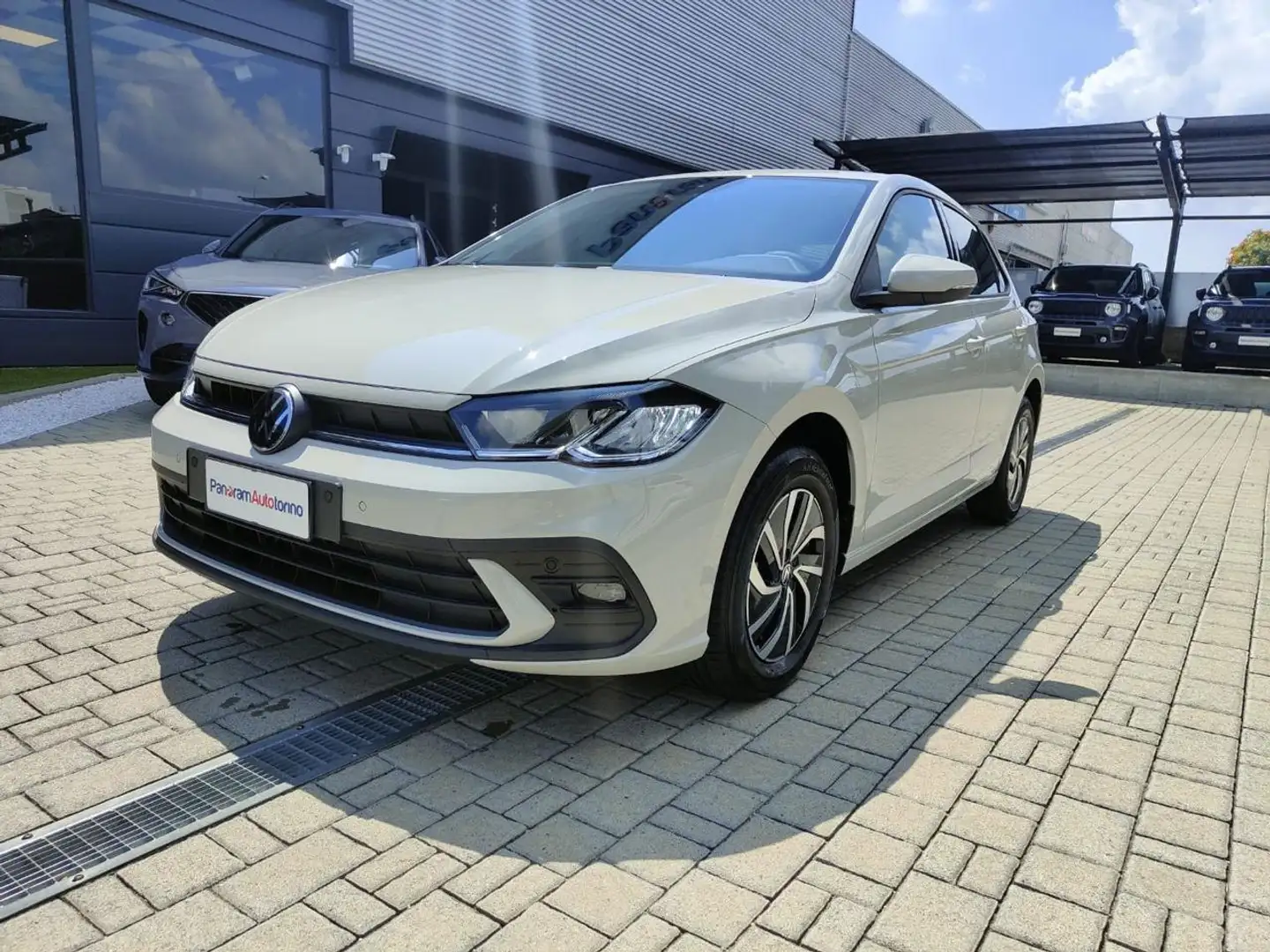 Volkswagen Polo 1.0 TSI EditionPlus Grey - 1