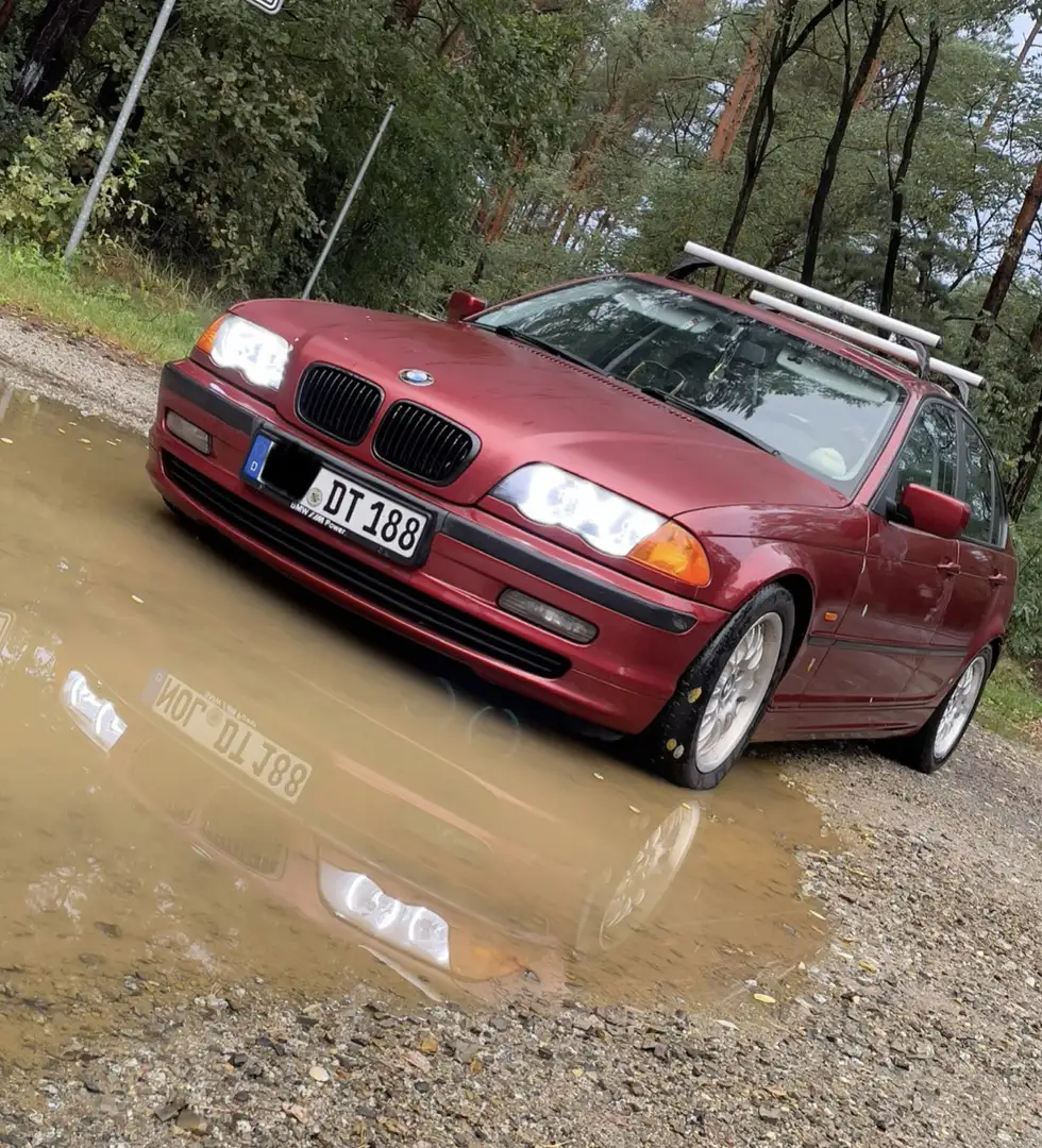 BMW 323 323i - 1