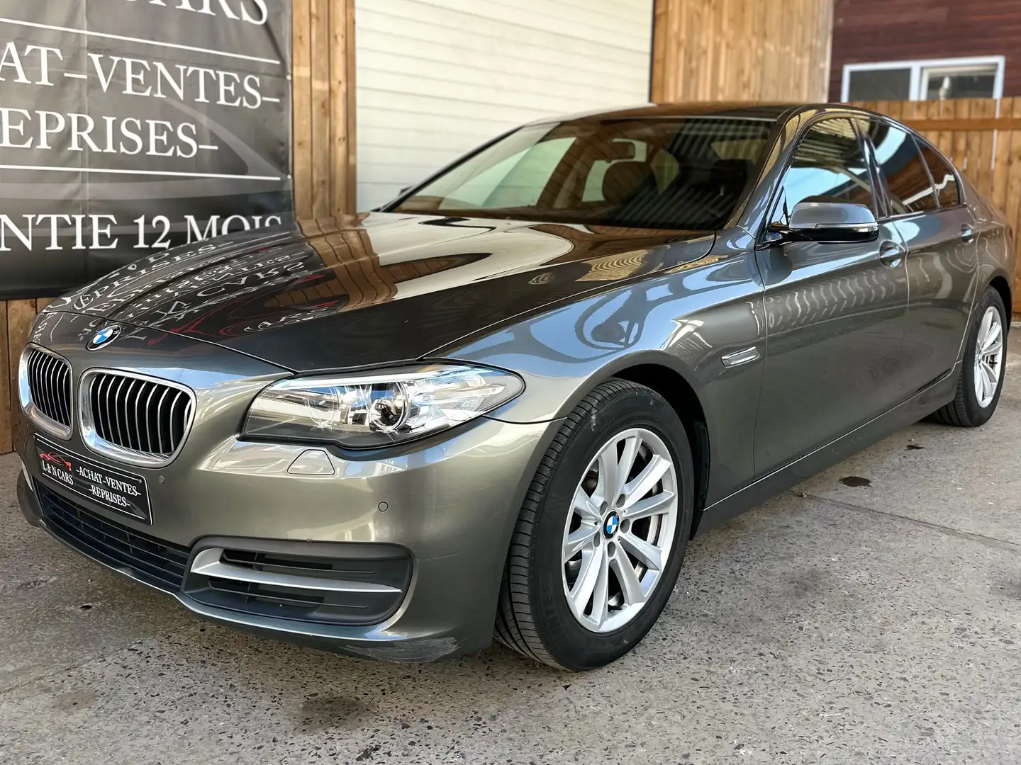 BMW 518 Gris - 1