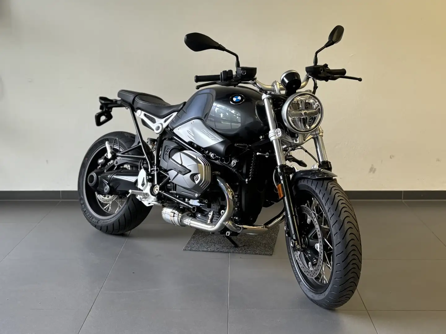 BMW R nineT Pure*Komf.Pak.*Lieferung*Garantie* Grau - 1