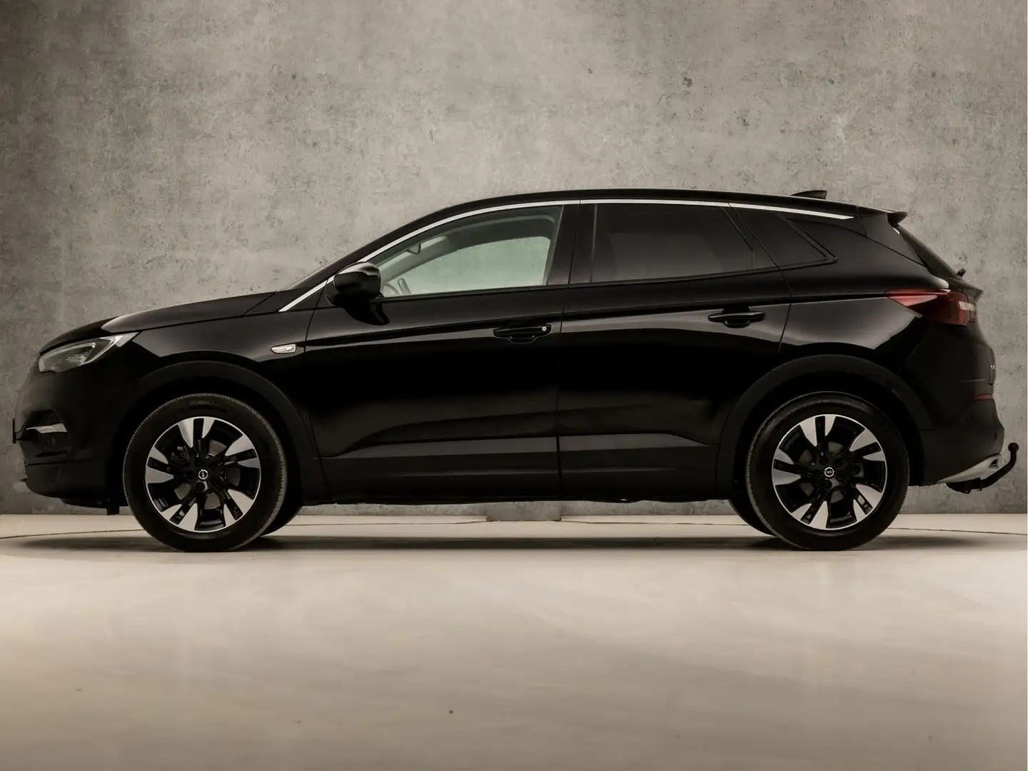 Opel Grandland X 1.2 Turbo Business Executive (APPLE CARPLAY, GROOT Noir - 2