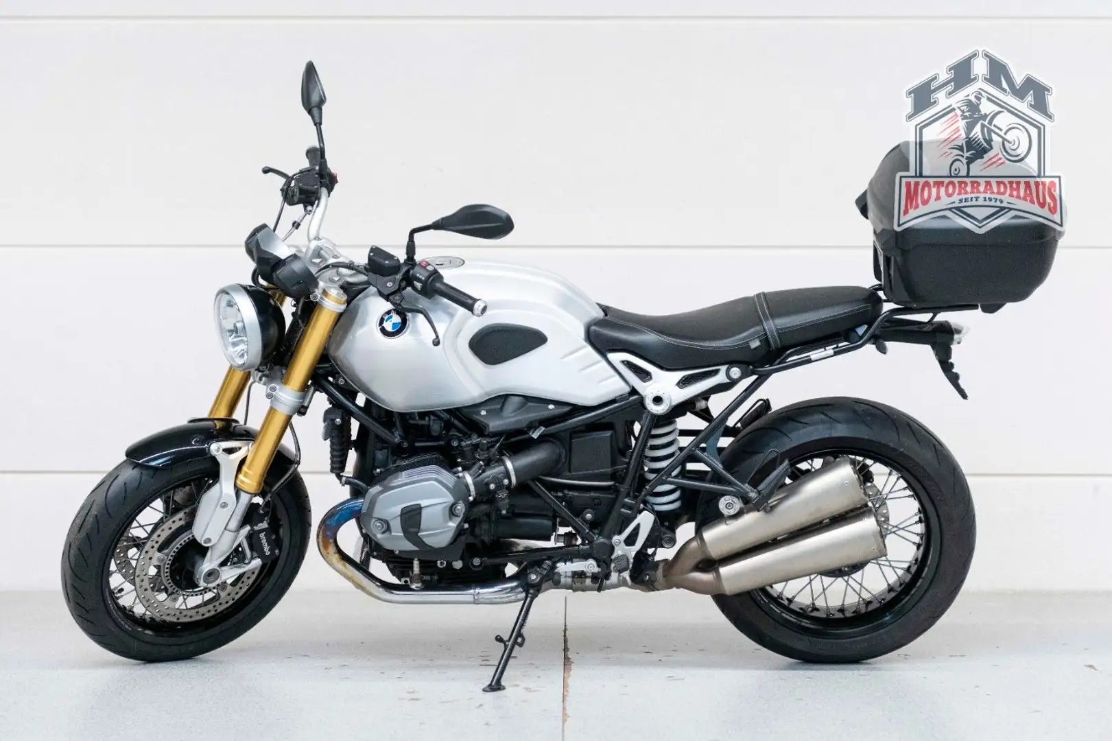 BMW R nineT Silber - 1