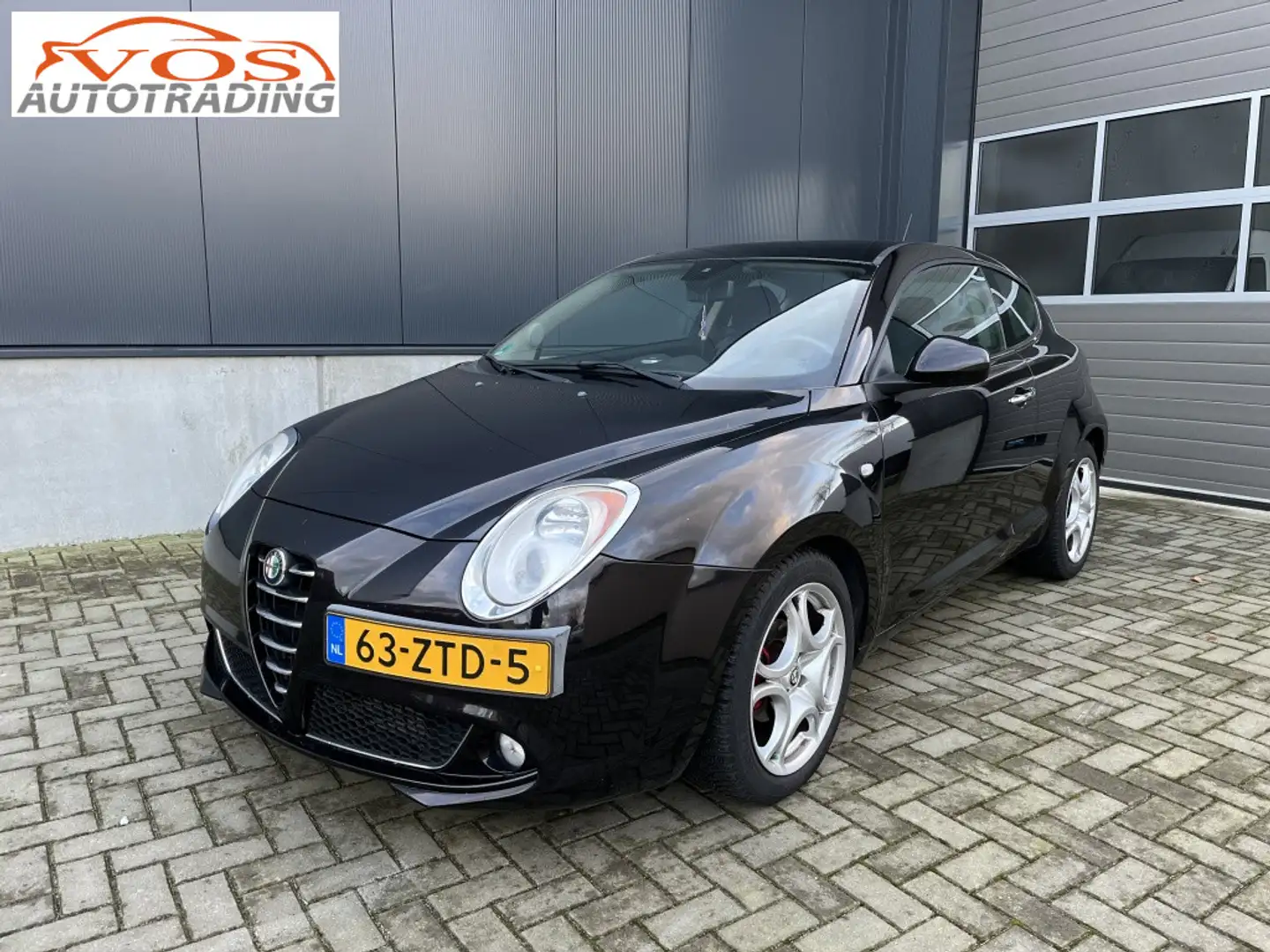 Alfa Romeo MiTo 0.9 TwinAir Distinct Noir - 1