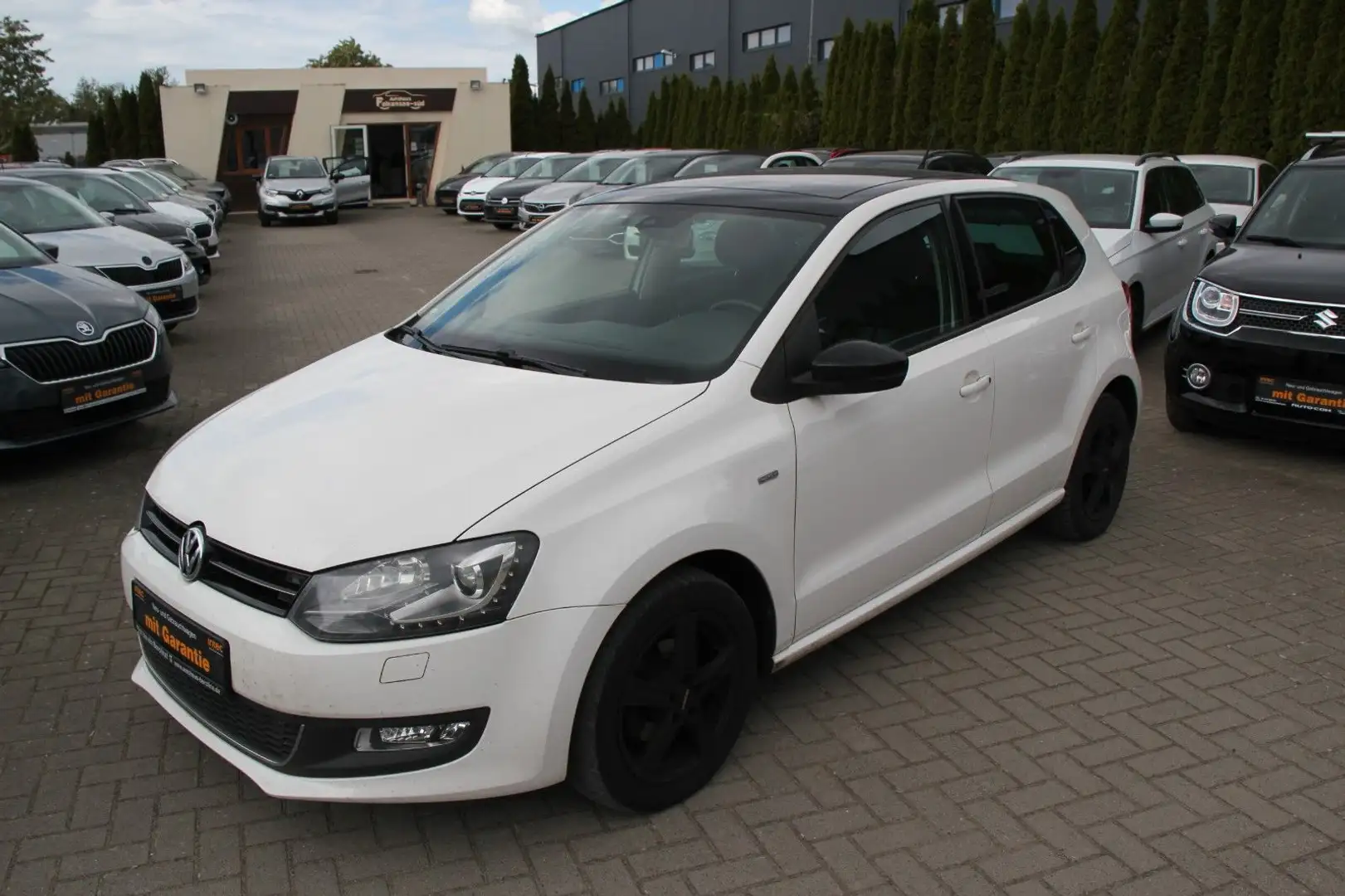 Volkswagen Polo V Match Klima/Bi-Xenon/Panorama/Sitzhz/Alu bijela - 1