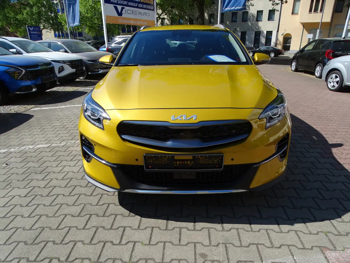 Kia XCeed 1.6 Spirit Plug-in Hybrid Jaune - 2