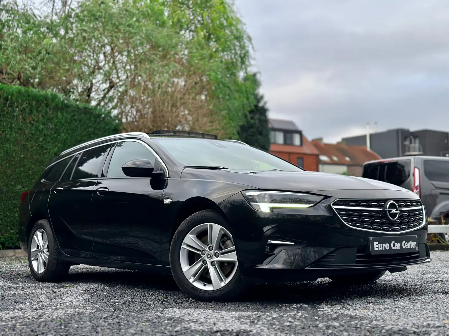 Opel Insignia Sports Tourer 2.0 Turbo D Elegance/MASSAGE/CARPLAY Чорний - 2