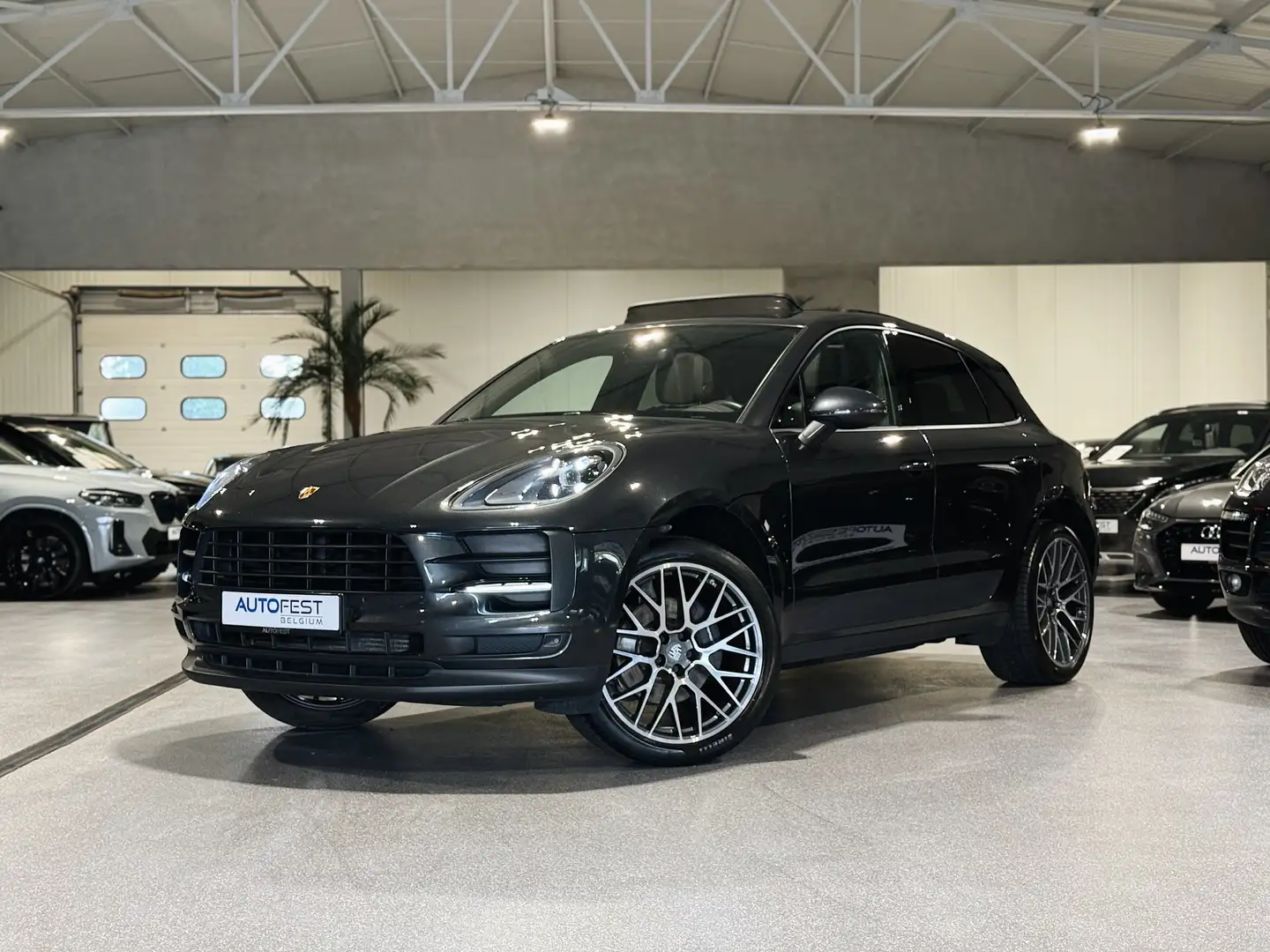 Porsche Macan 2.0i Turbo PDK Full Black - 12 Mnd Garantie Gri - 1