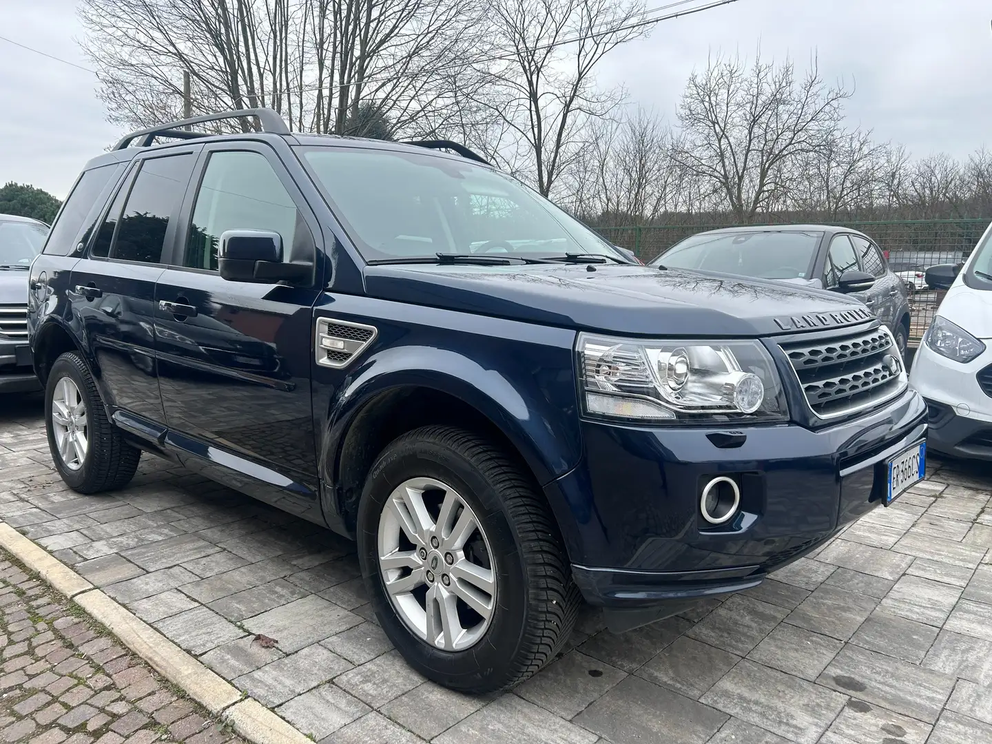 Land Rover Freelander Freelander 2.2 sd4 HSE 190cv auto Bleu - 2